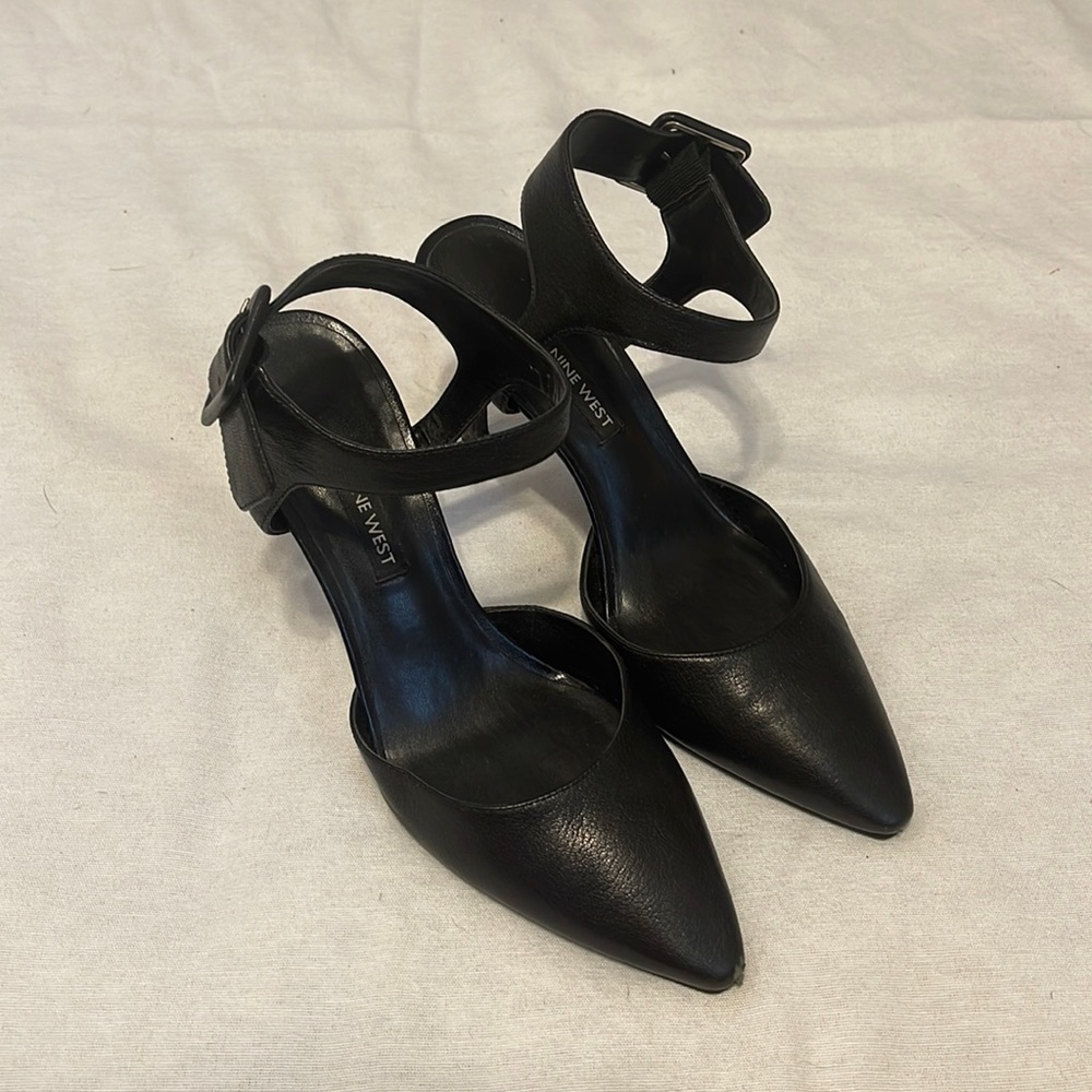Black Nine West Heels Size 7.5 - Picture 1 of 5
